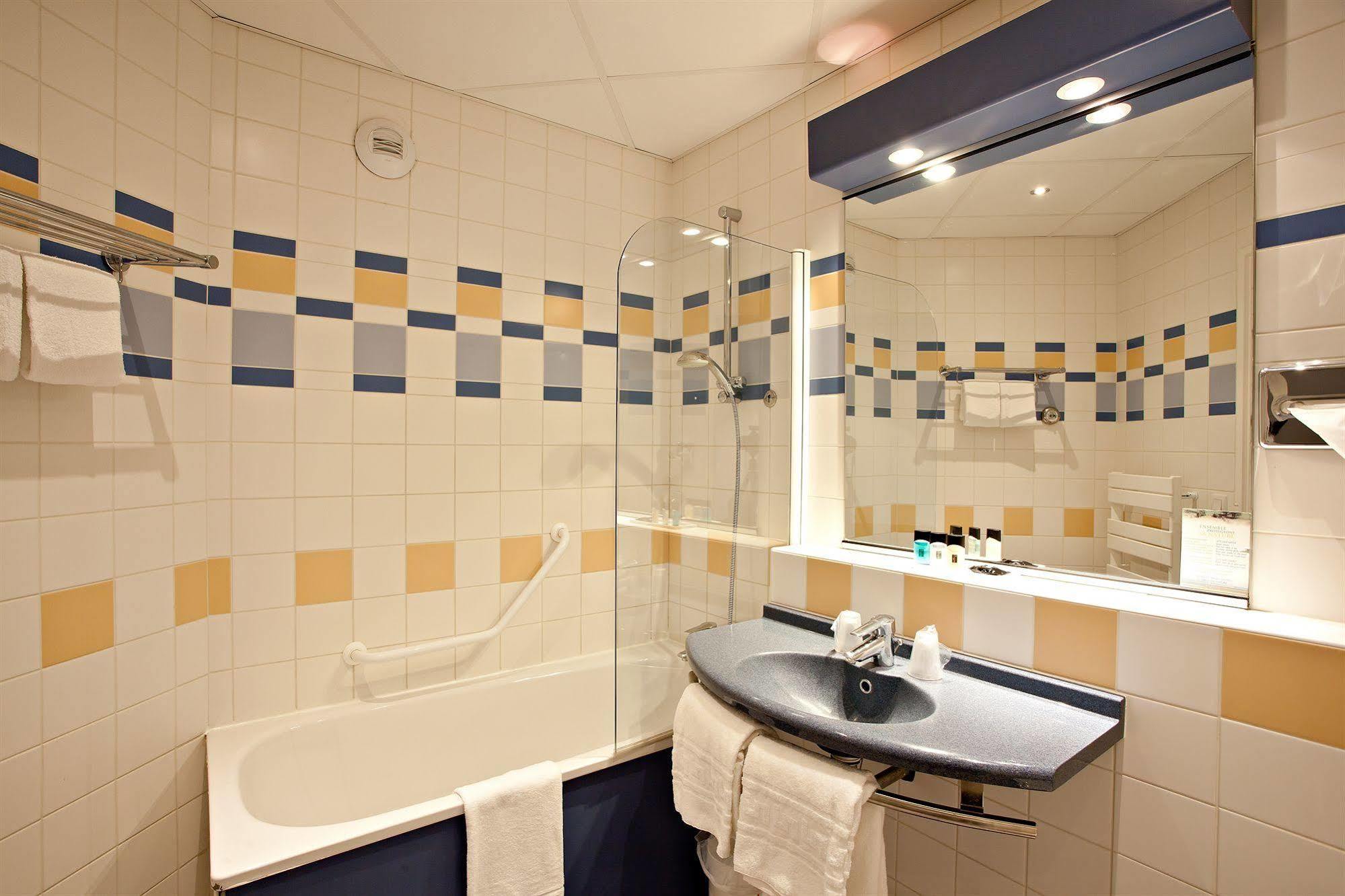 Thalazur Ouistreham - Hotel & Spa Exterior foto